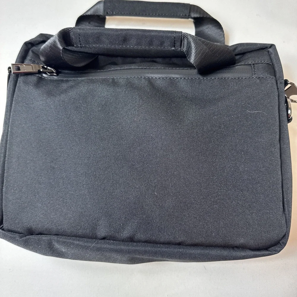 The KangaLife Nylon Traveler Messenger Bag NEW RFID Wallet Bottle Pocket‎ Black